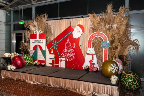 20241214-vnt-xmas-dinner-02